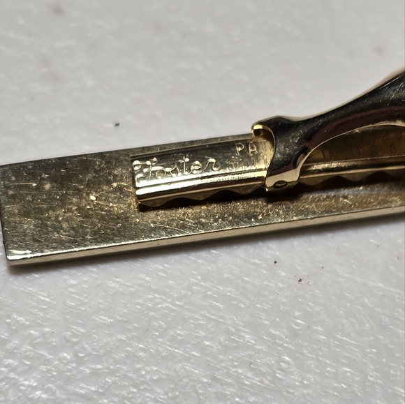 Scrolling Leaf Tie Clip Vintage Foster Tie Bar 18 - Picture 2 of 3